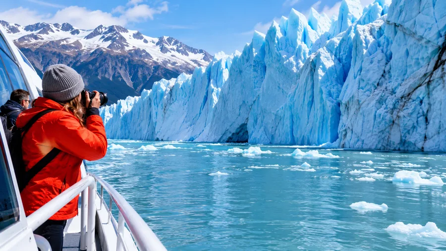 Perito Moreno Glacier Boat Tours and Boat Rides